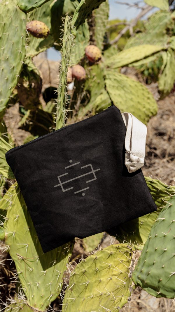 Clutch Black - Image 2