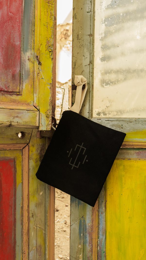 Clutch Black - Image 3